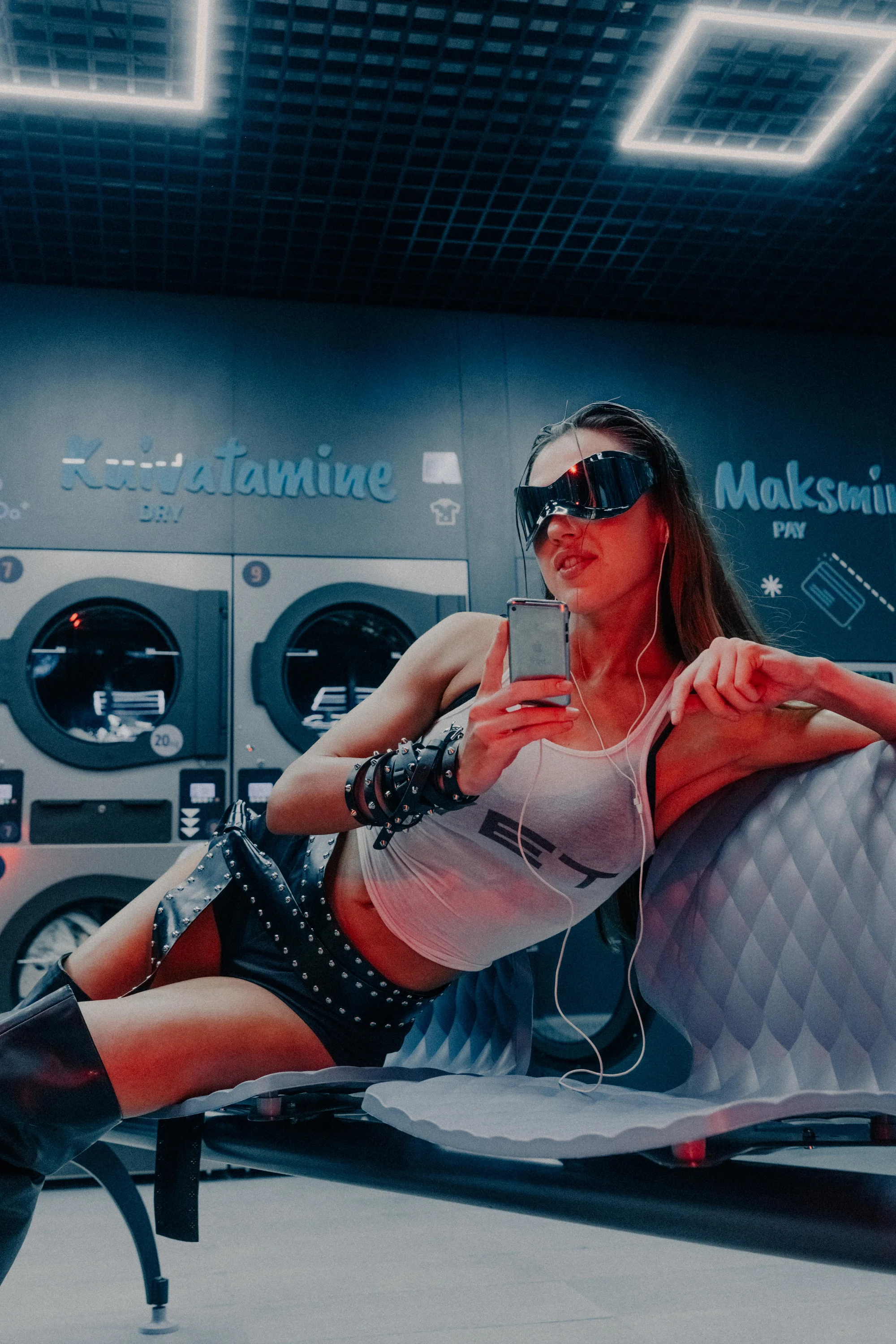 Ira fit PersonalShoot (Landromat) 17