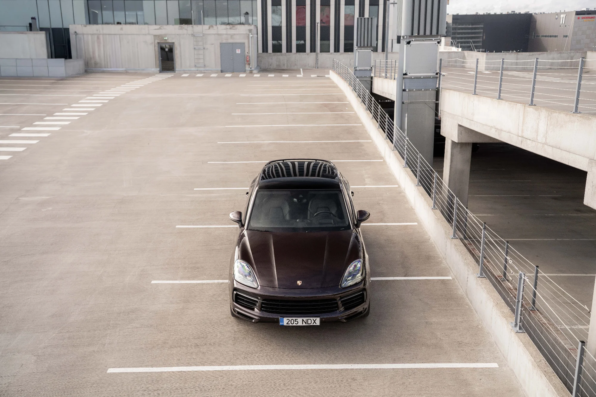 Porsche Cayenne (205NDX) 10
