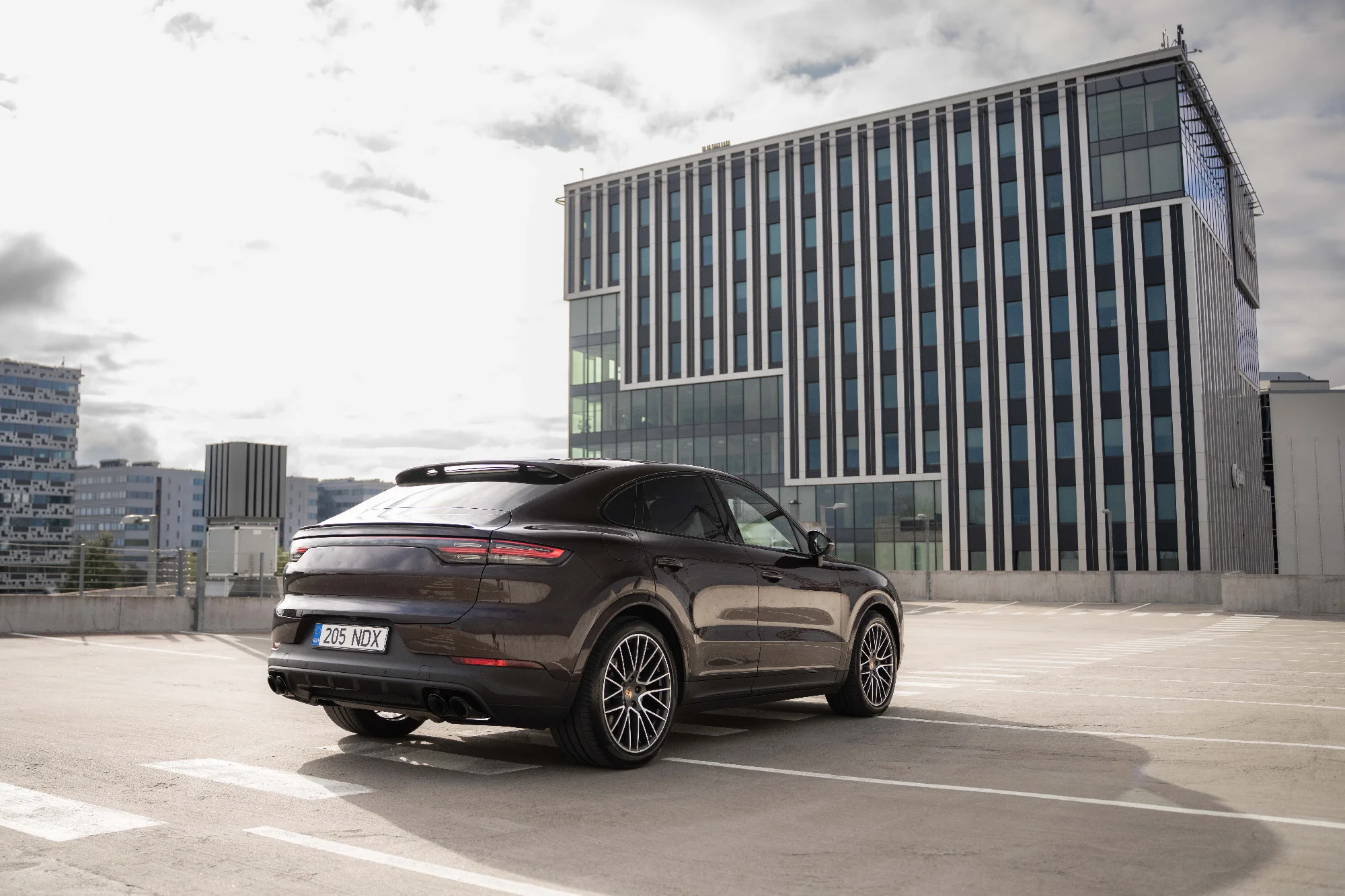 Porsche Cayenne (205NDX) 3