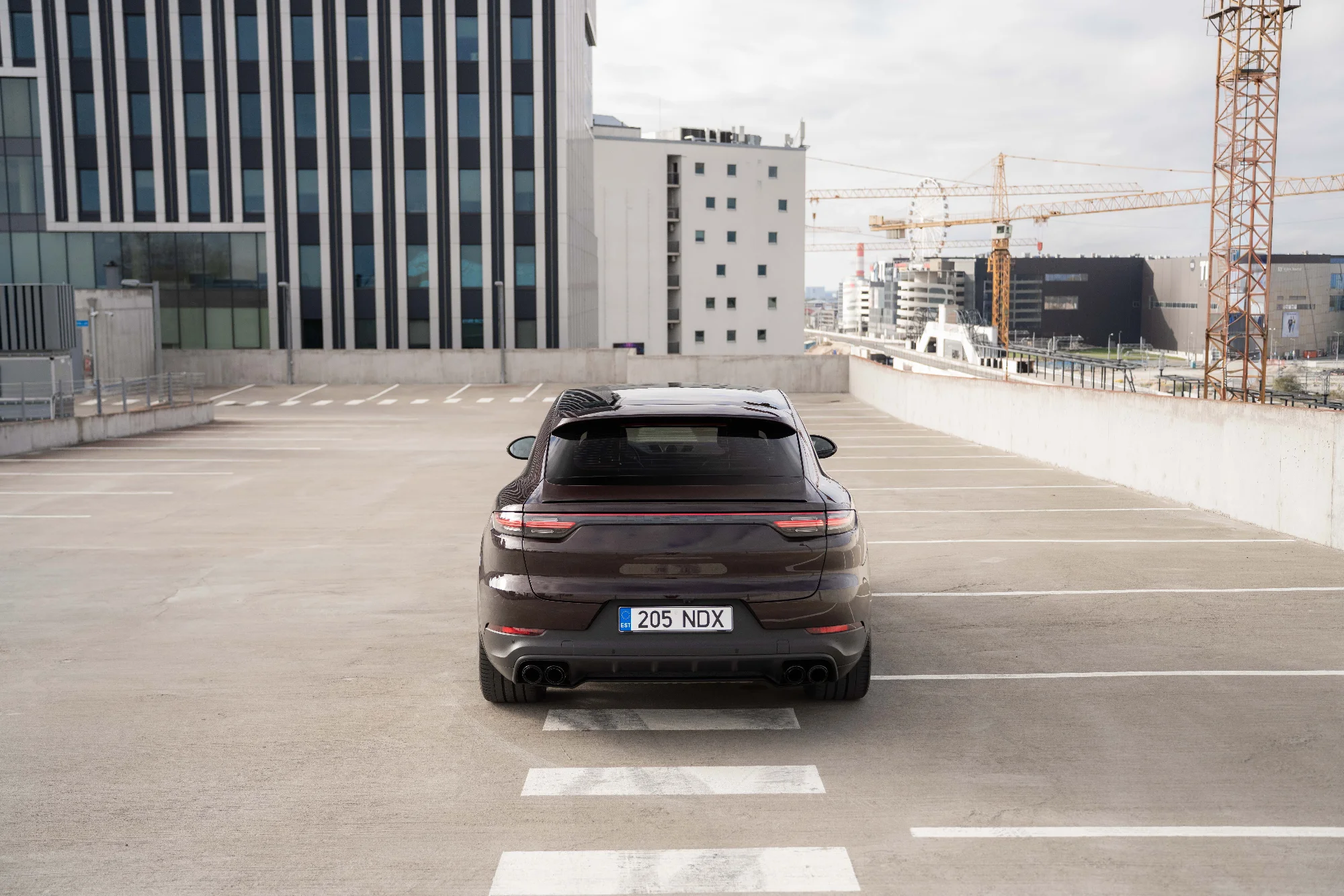 Porsche Cayenne (205NDX) 4