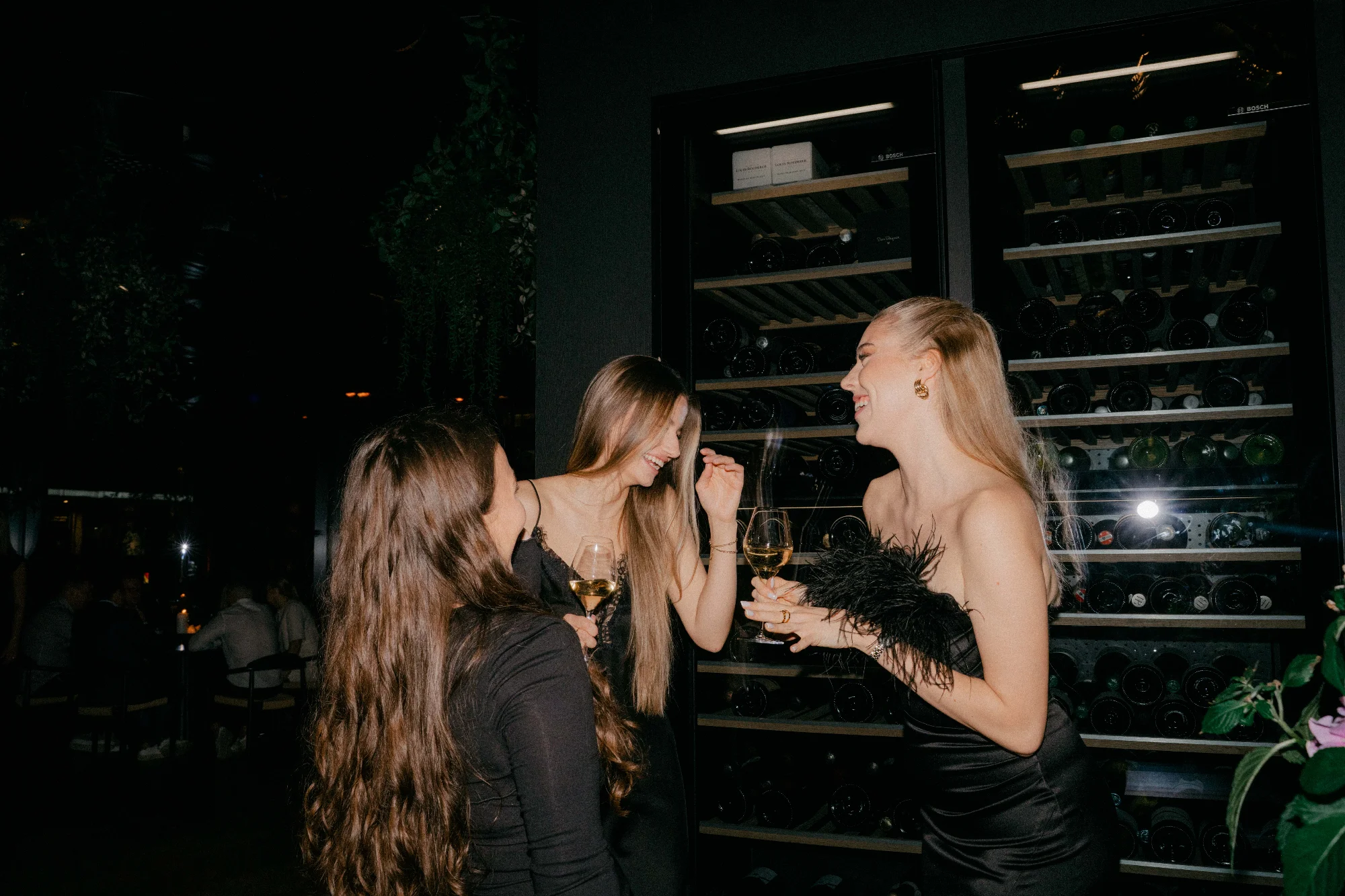 Laura (birthday party) 18