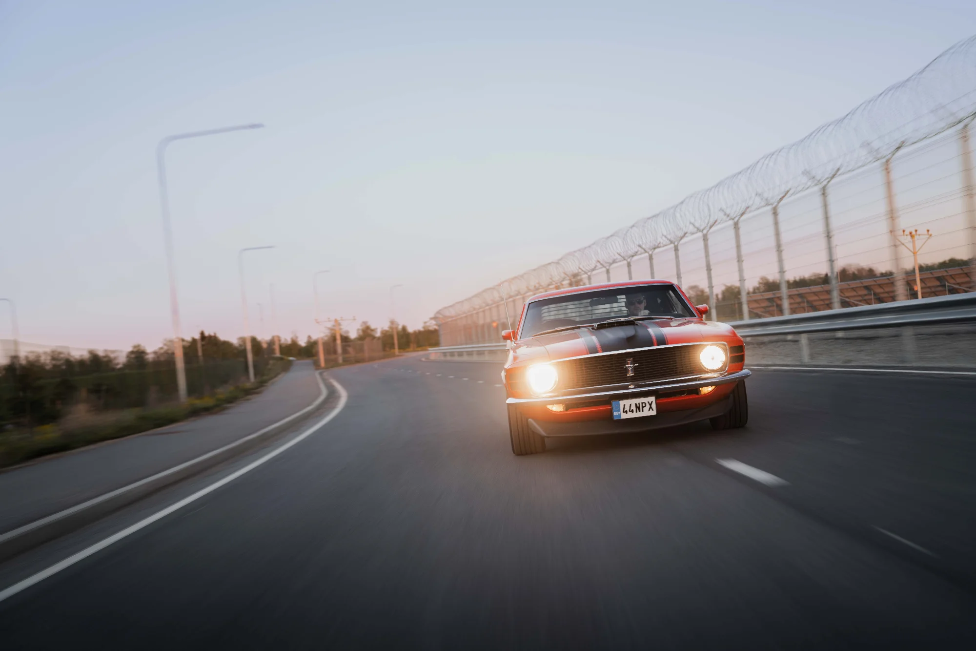 FORD MUSTANG BOSS 302 4