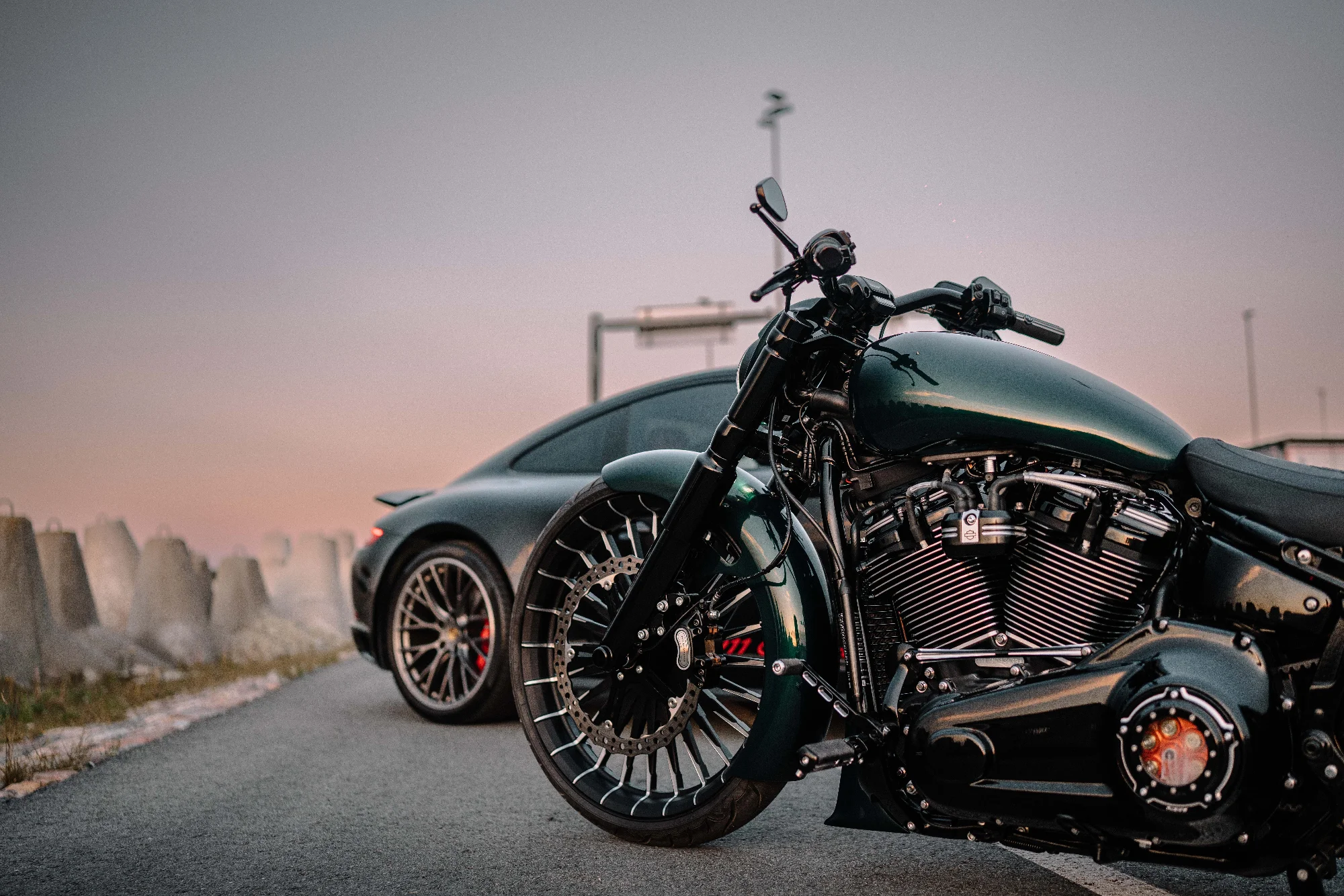 Porsche 911 X HarleyDavidson 5