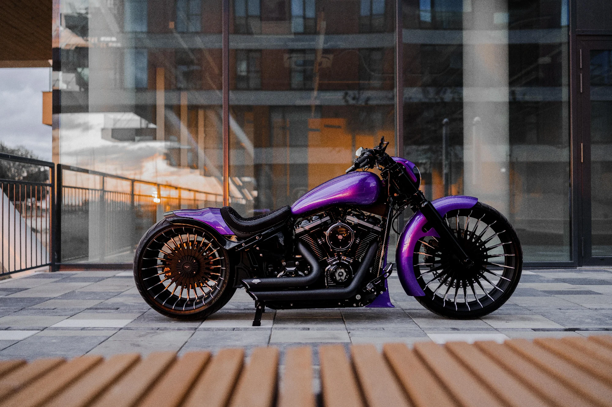 Custom HarleyDavidson 2023 8