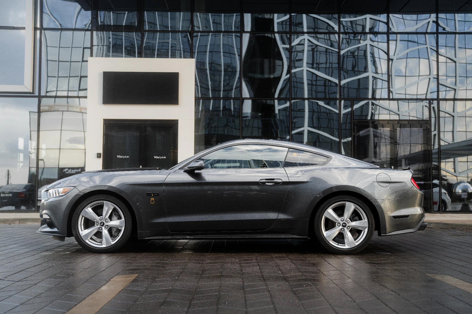 Ford Mustang(681TXK) 6