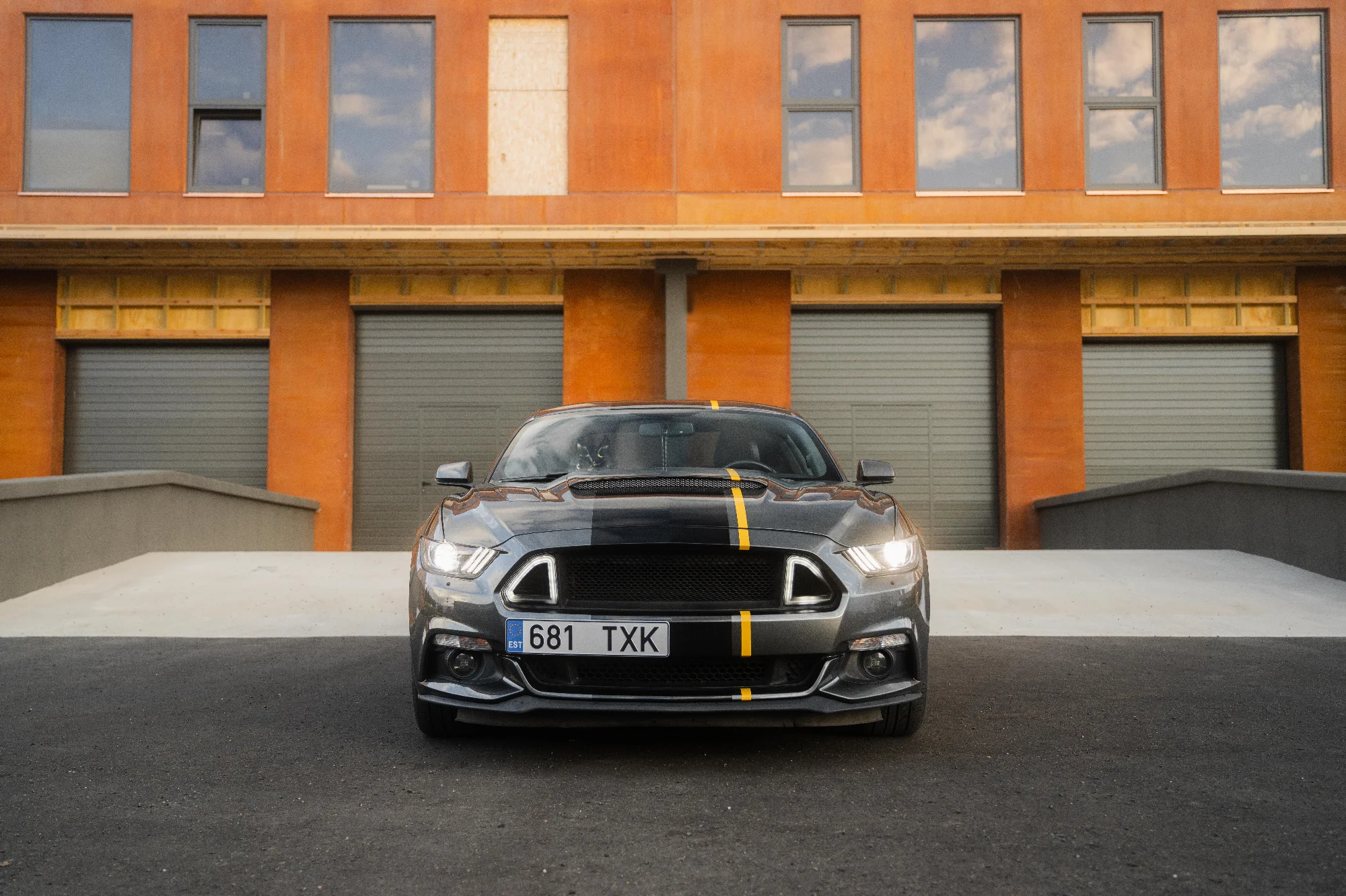 Ford Mustang(681TXK) 9