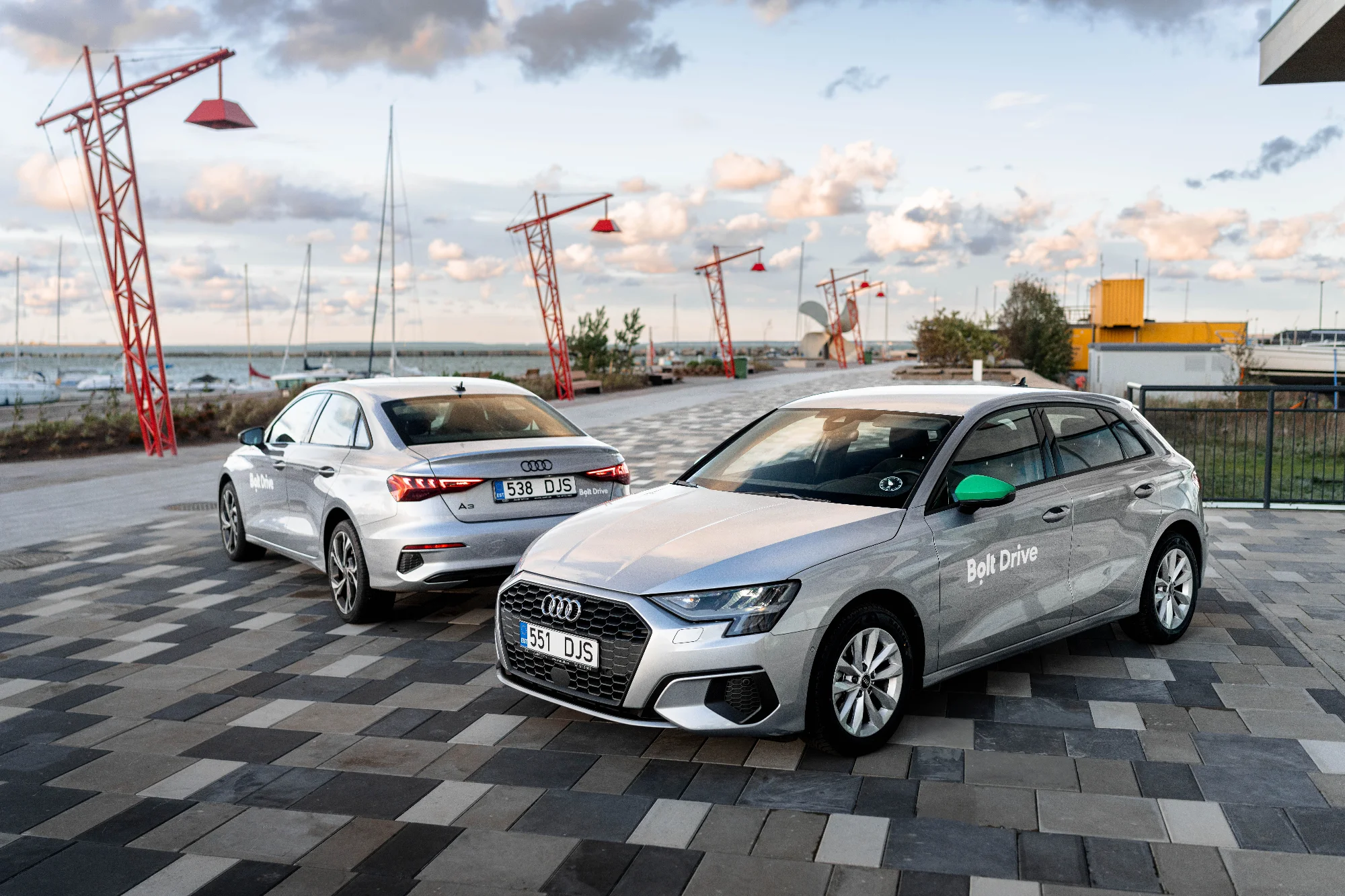 Bolt Drive 2xAudi 1