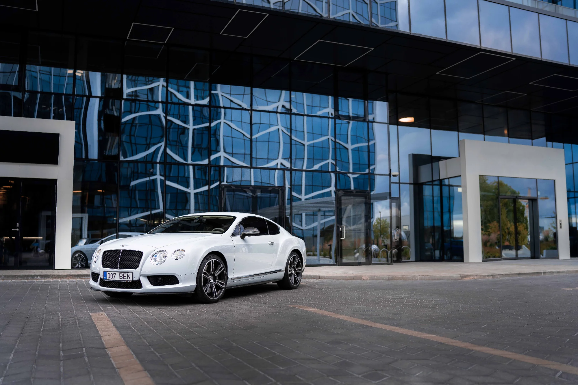 BENTLEY CONTINENTAL (007BEN) 1