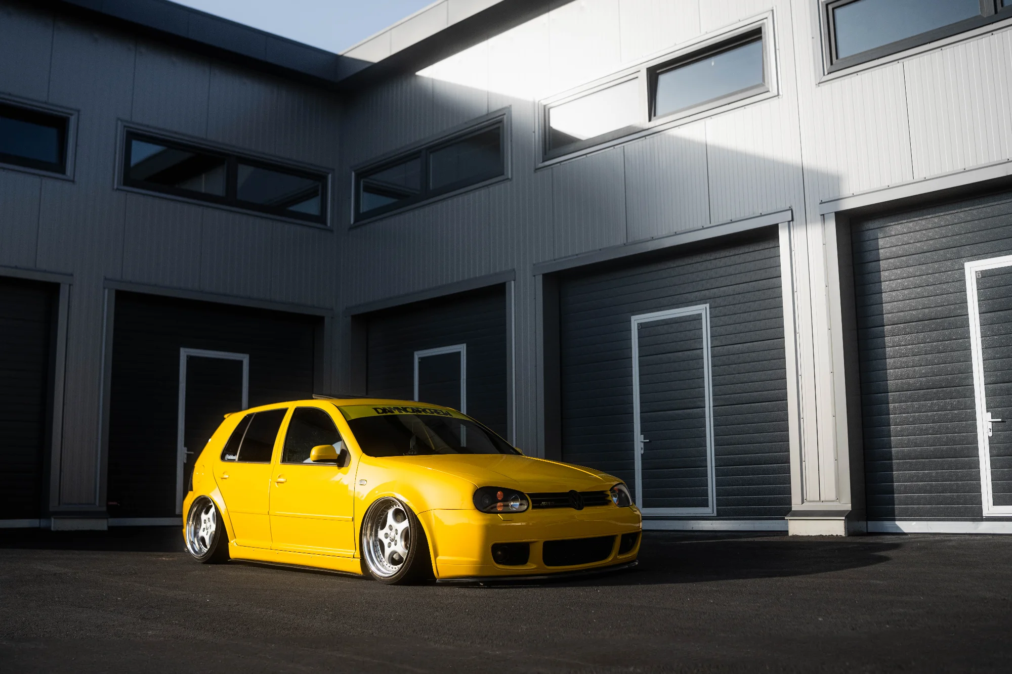 Stanced VW Golf (@Okdimok) 1