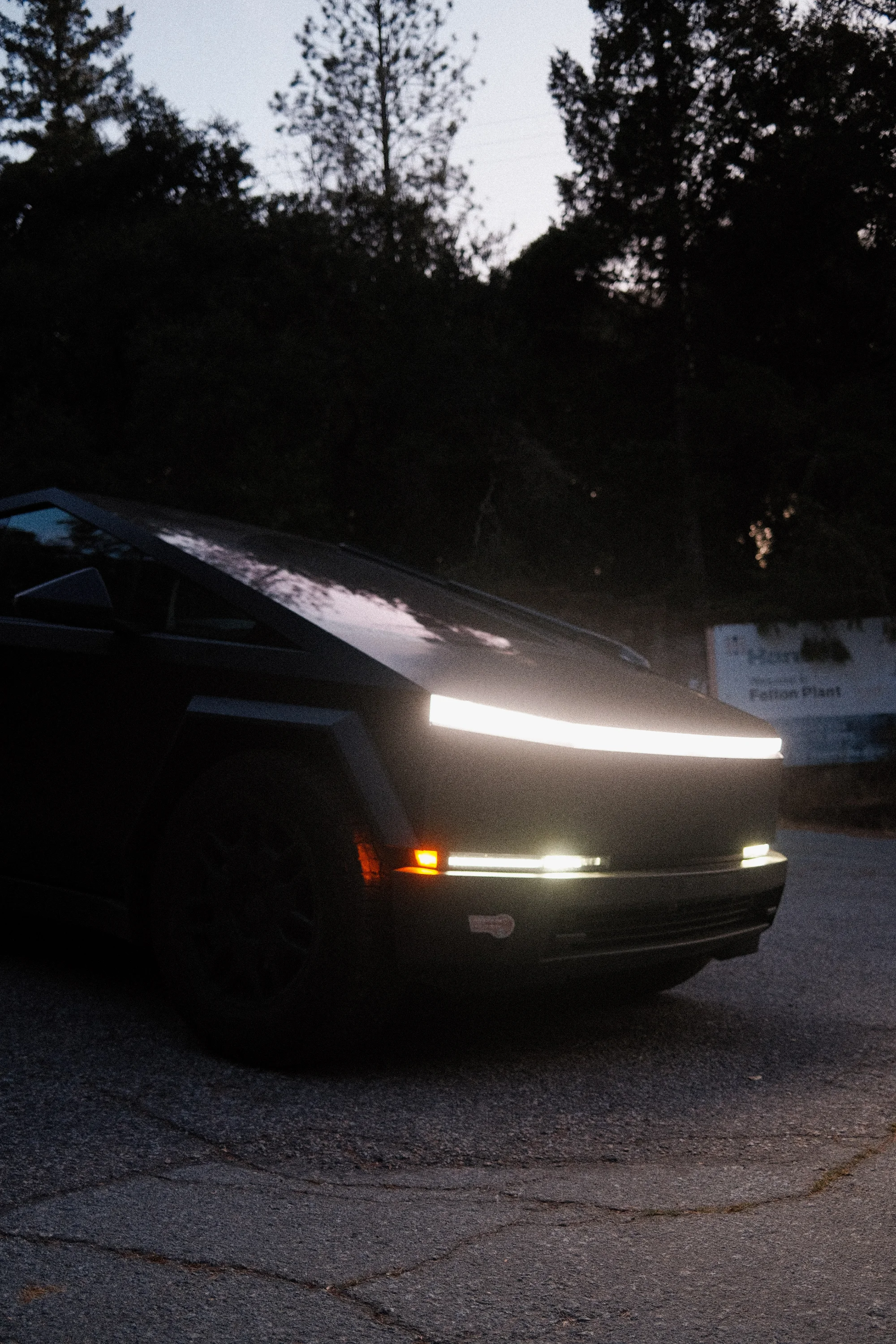 CyberTruck (USA) 3