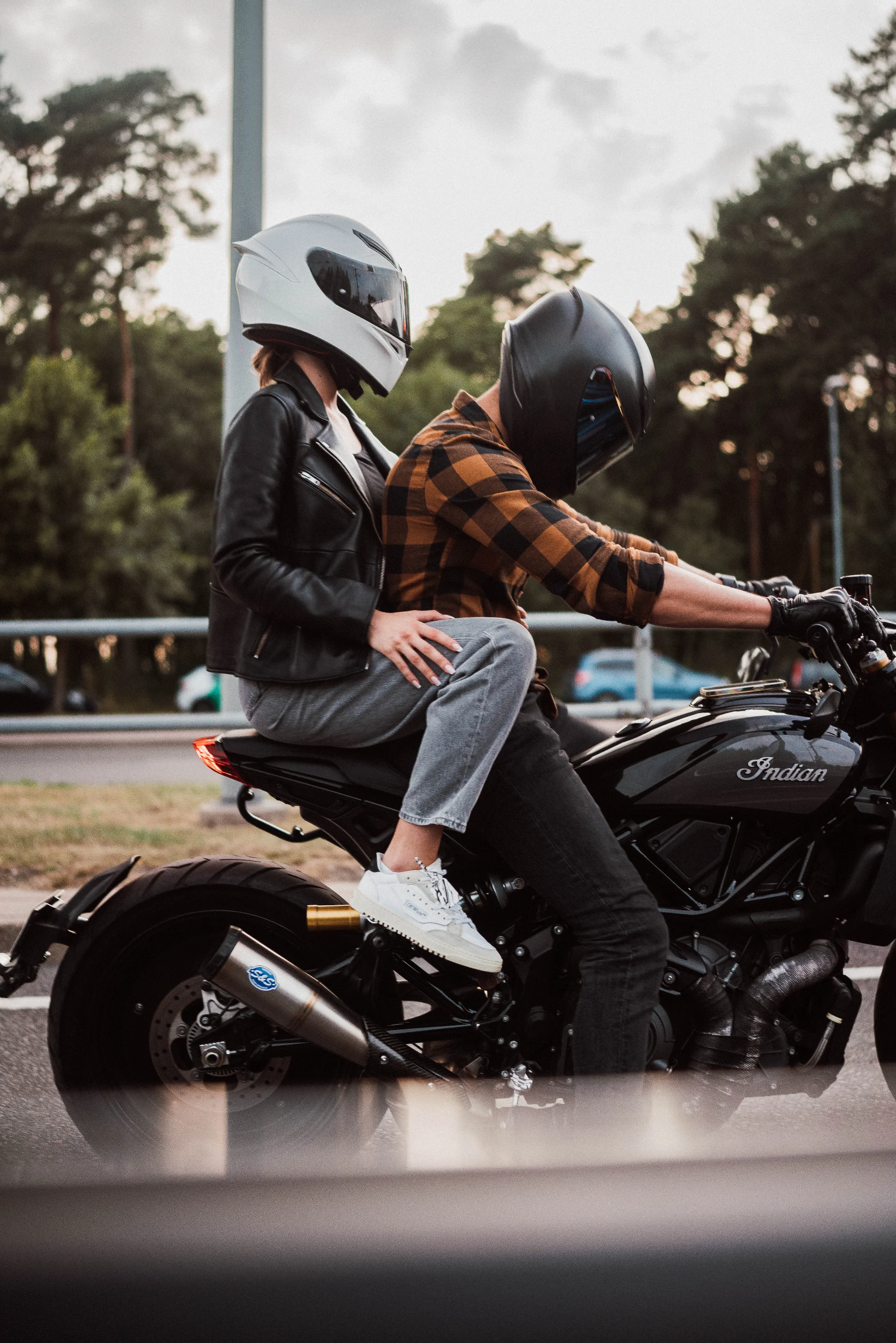 INDIAN FTR 1200 S (Moto) 2