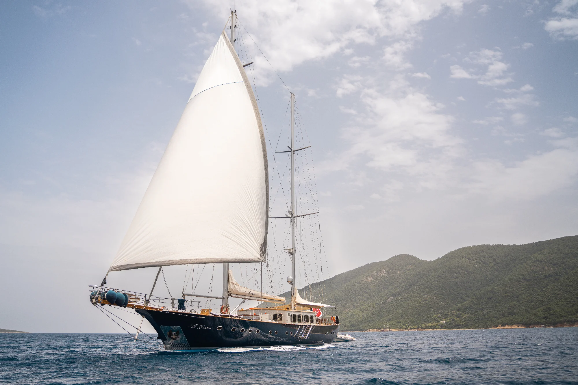 Yacht (Le Pietre) 7