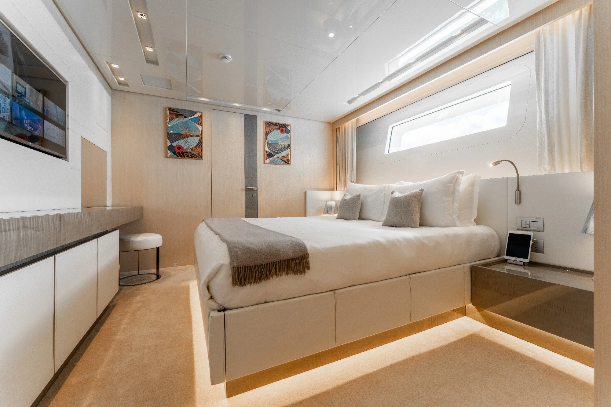 Yacht (Premura) 11