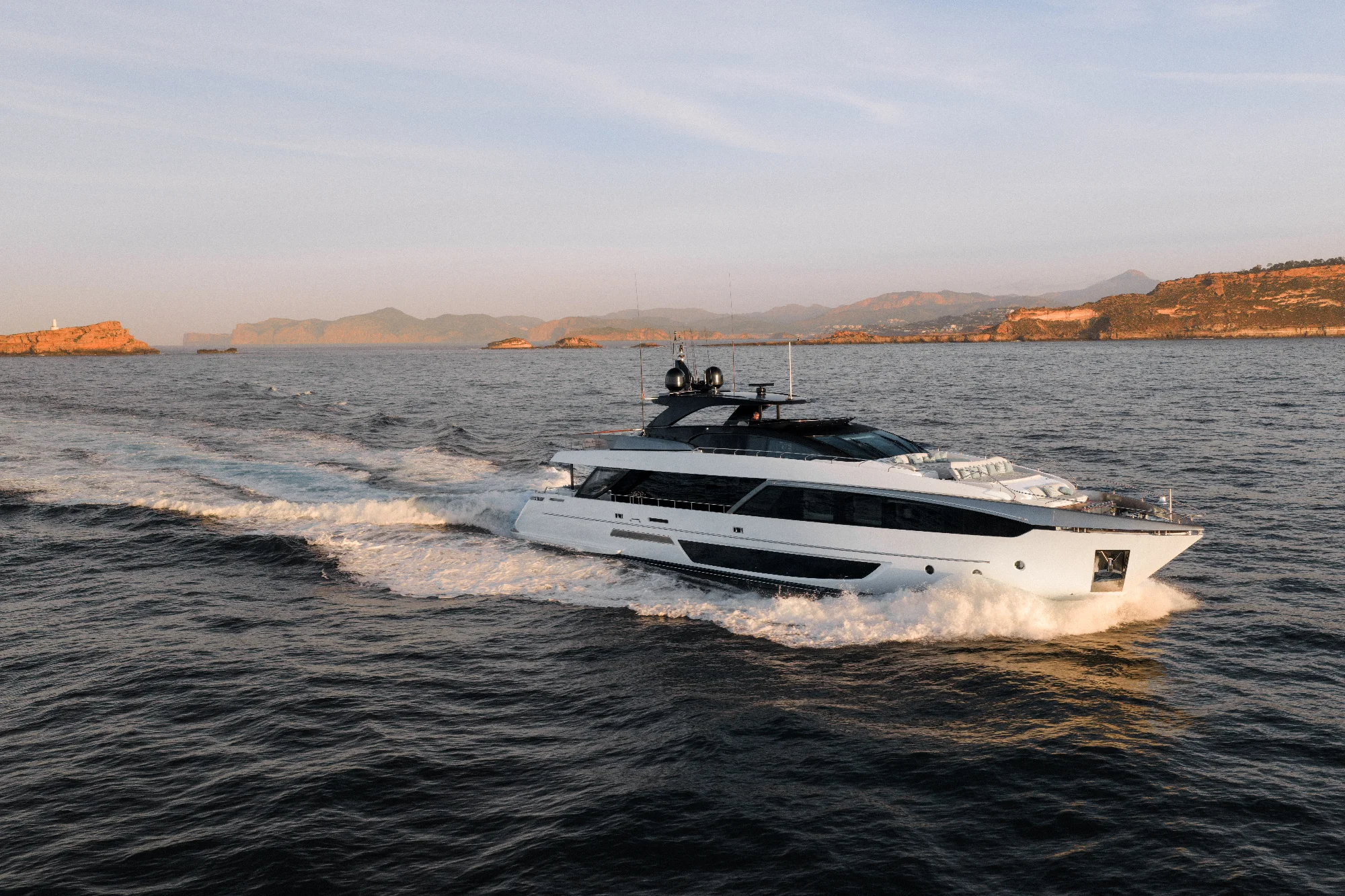Yacht (ELYSIUM) 2