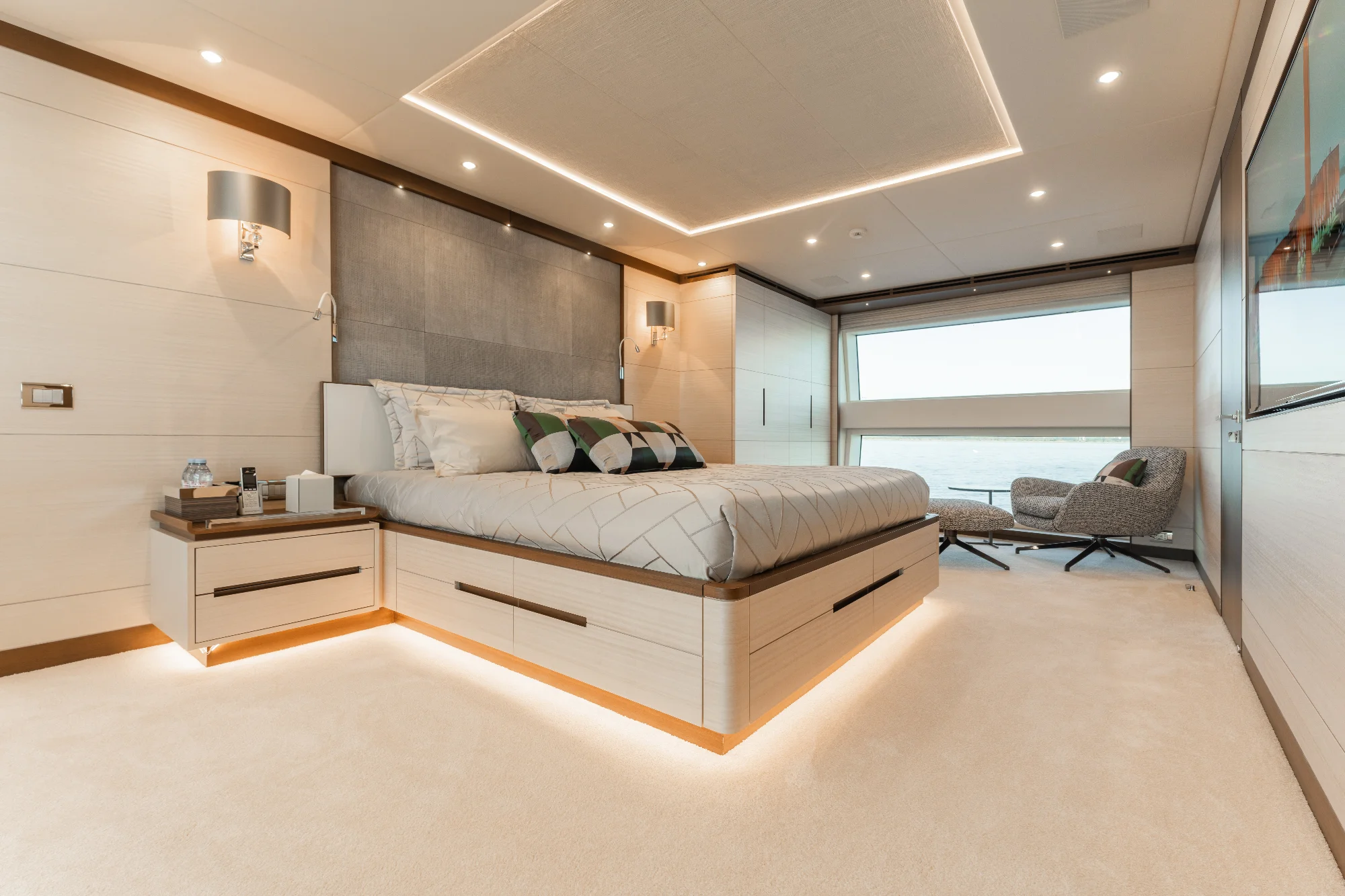 Yacht (Exinity) 11