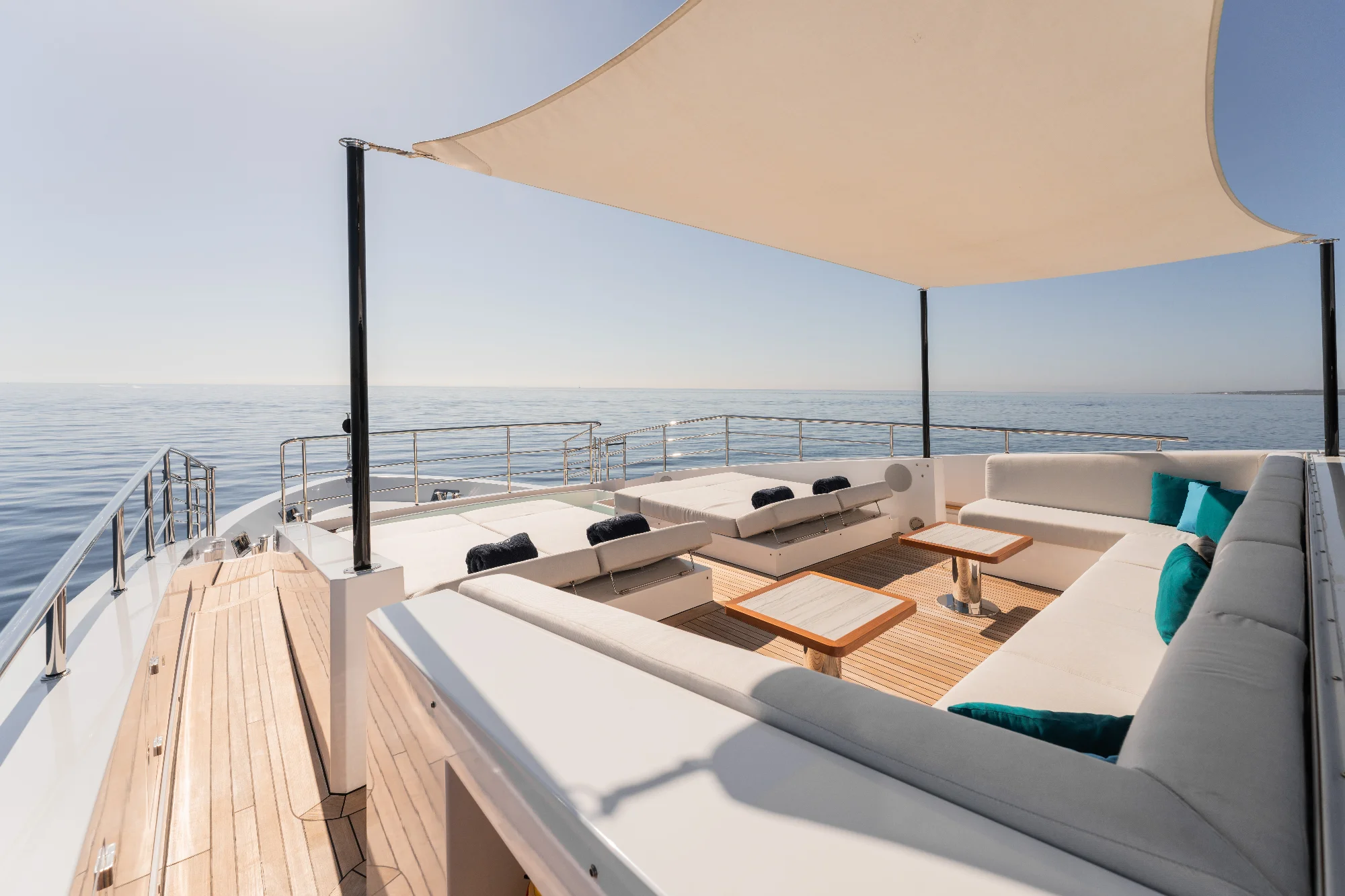 Yacht (Exinity) 16