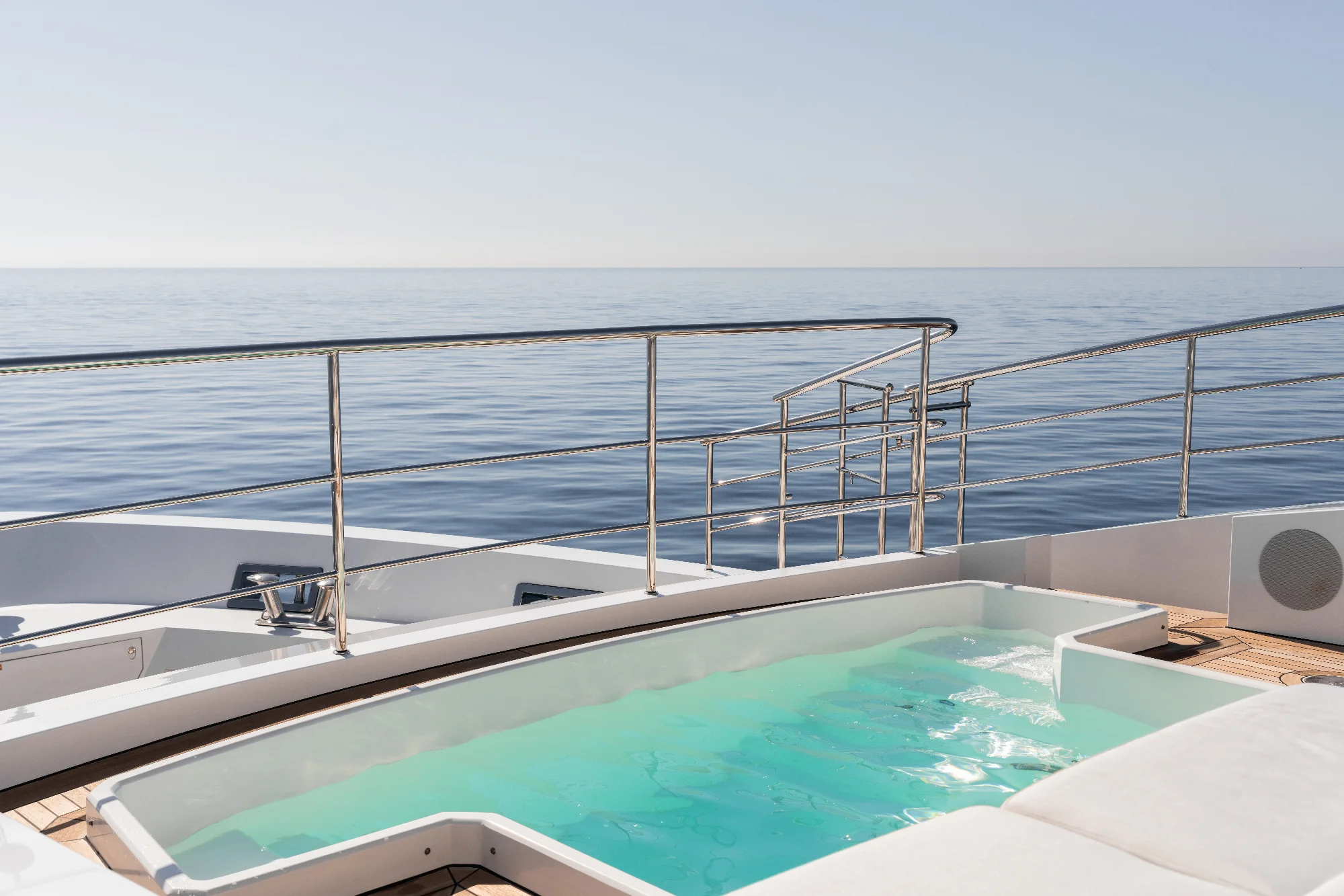 Yacht (Exinity) 19