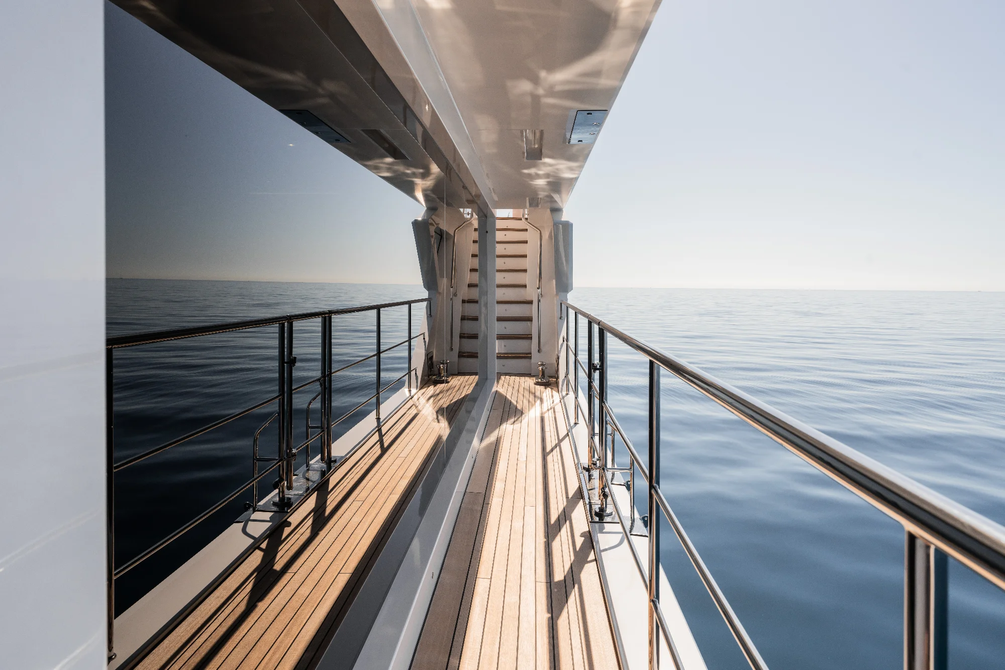 Yacht (Exinity) 20