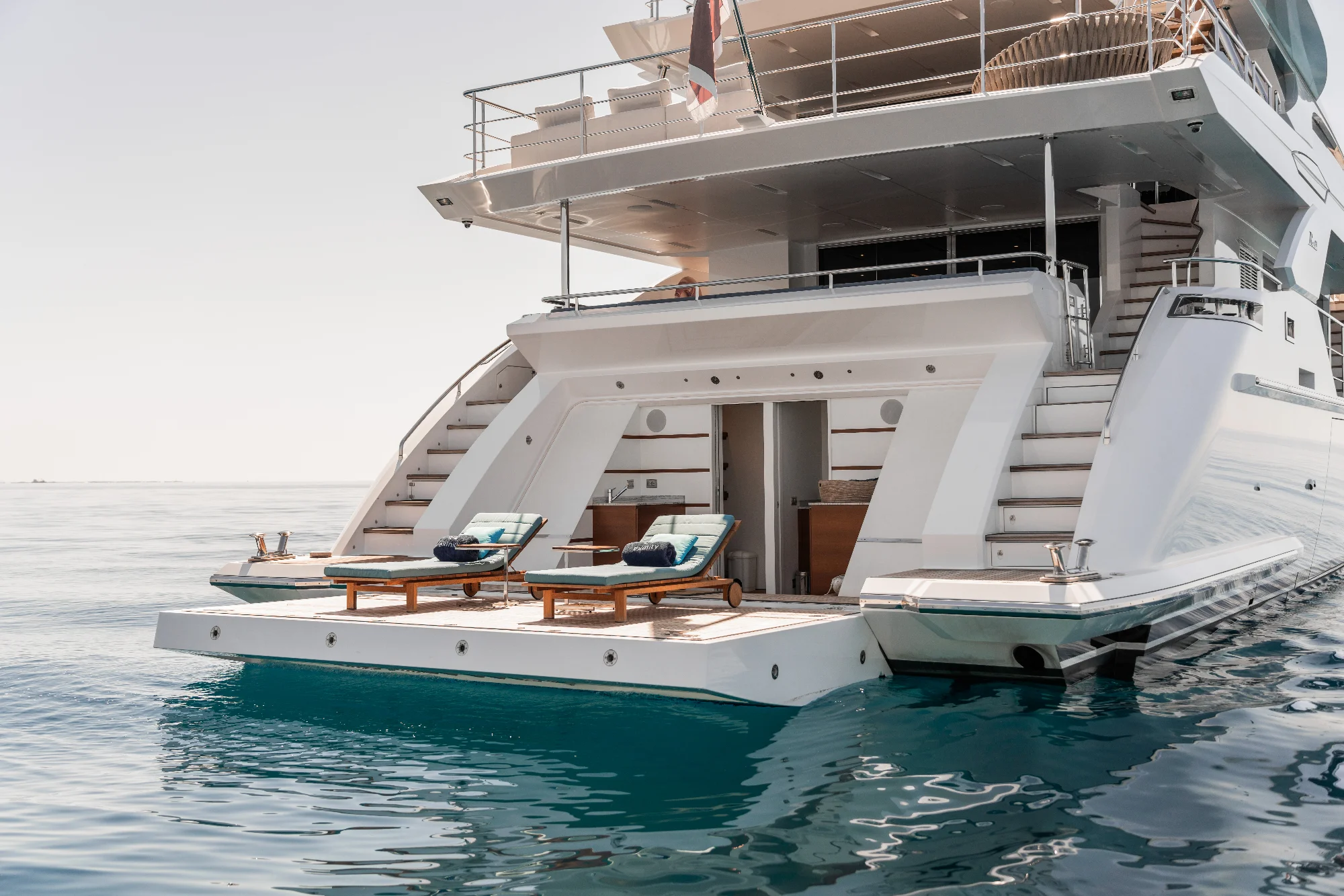 Yacht (Exinity) 25