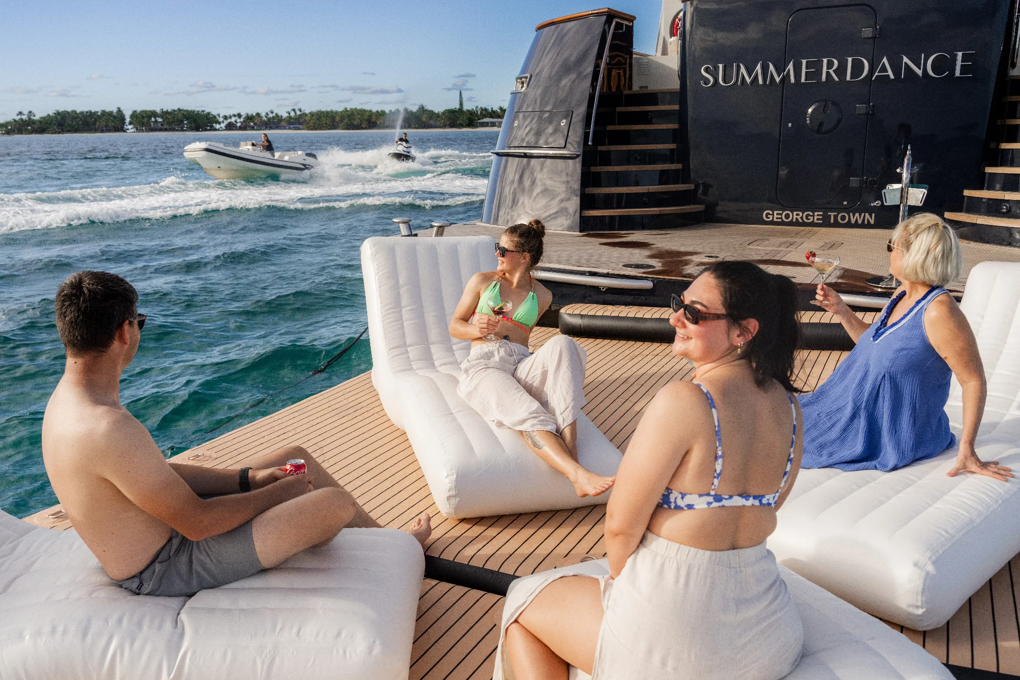 Yacht (SummerDance) 17