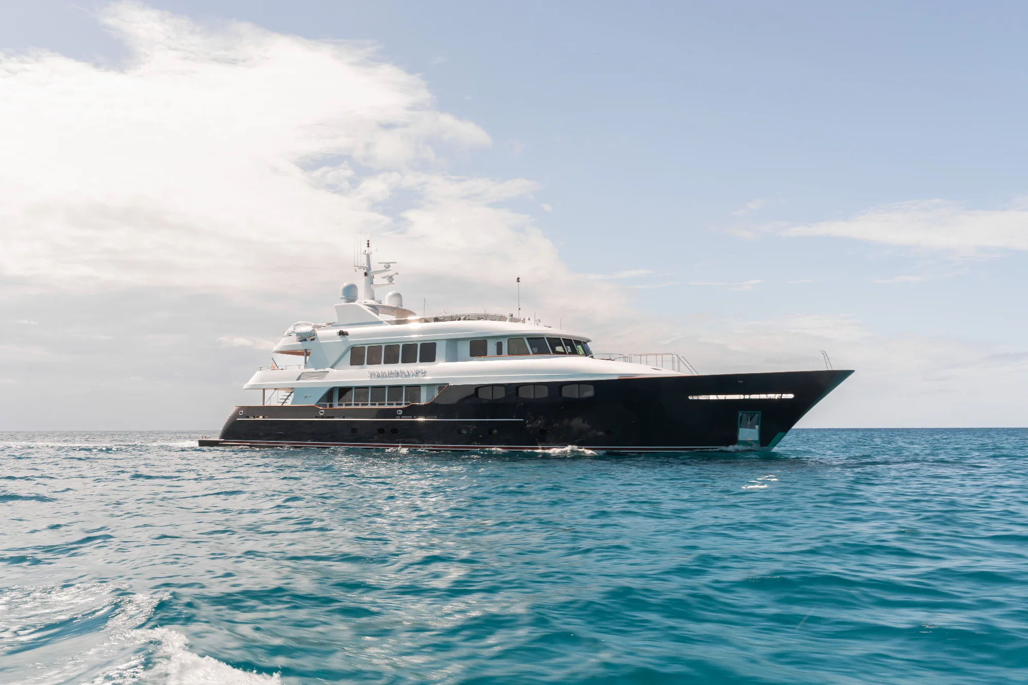Yacht (SummerDance) 18