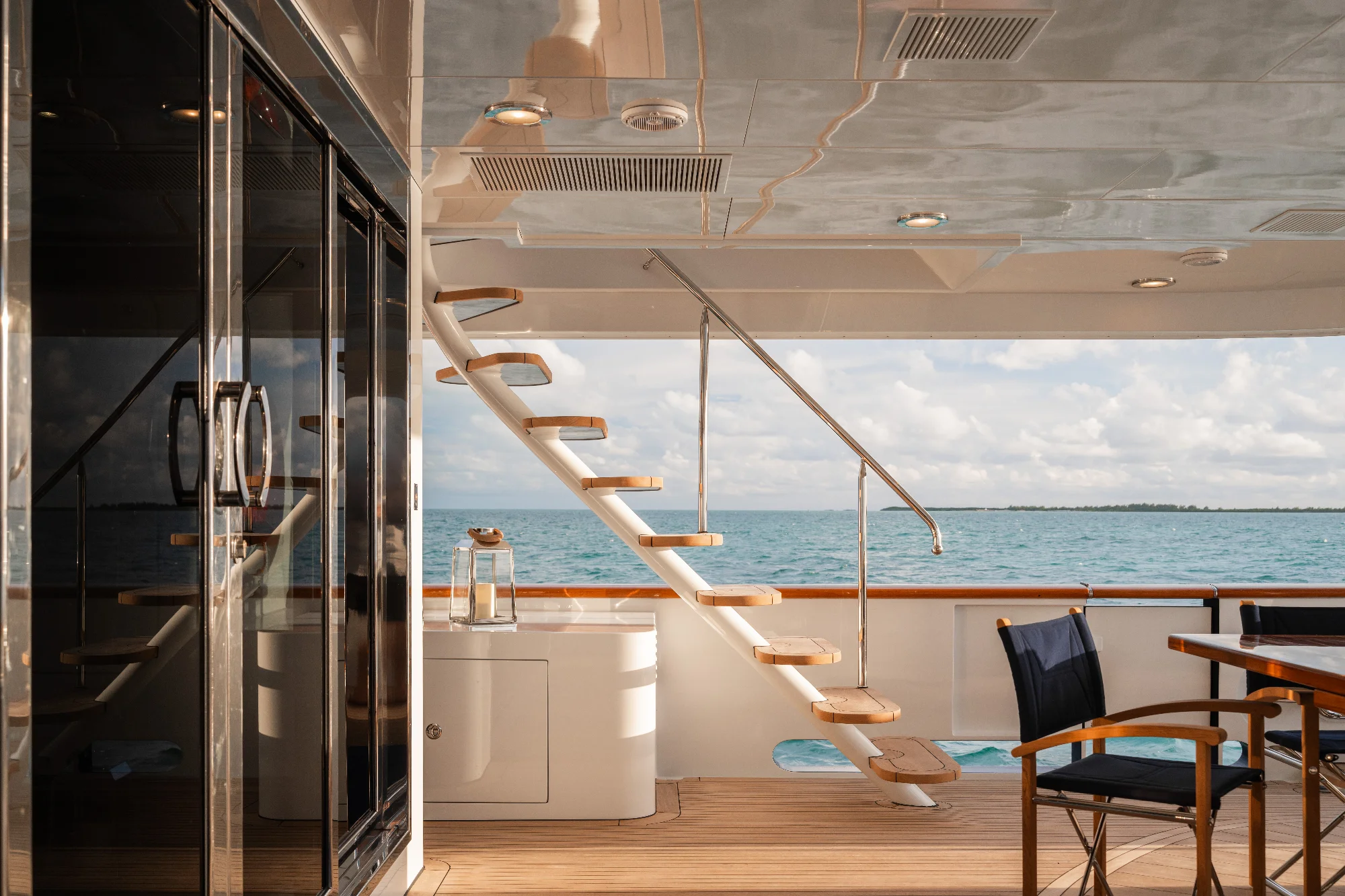 Yacht (SummerDance) 19