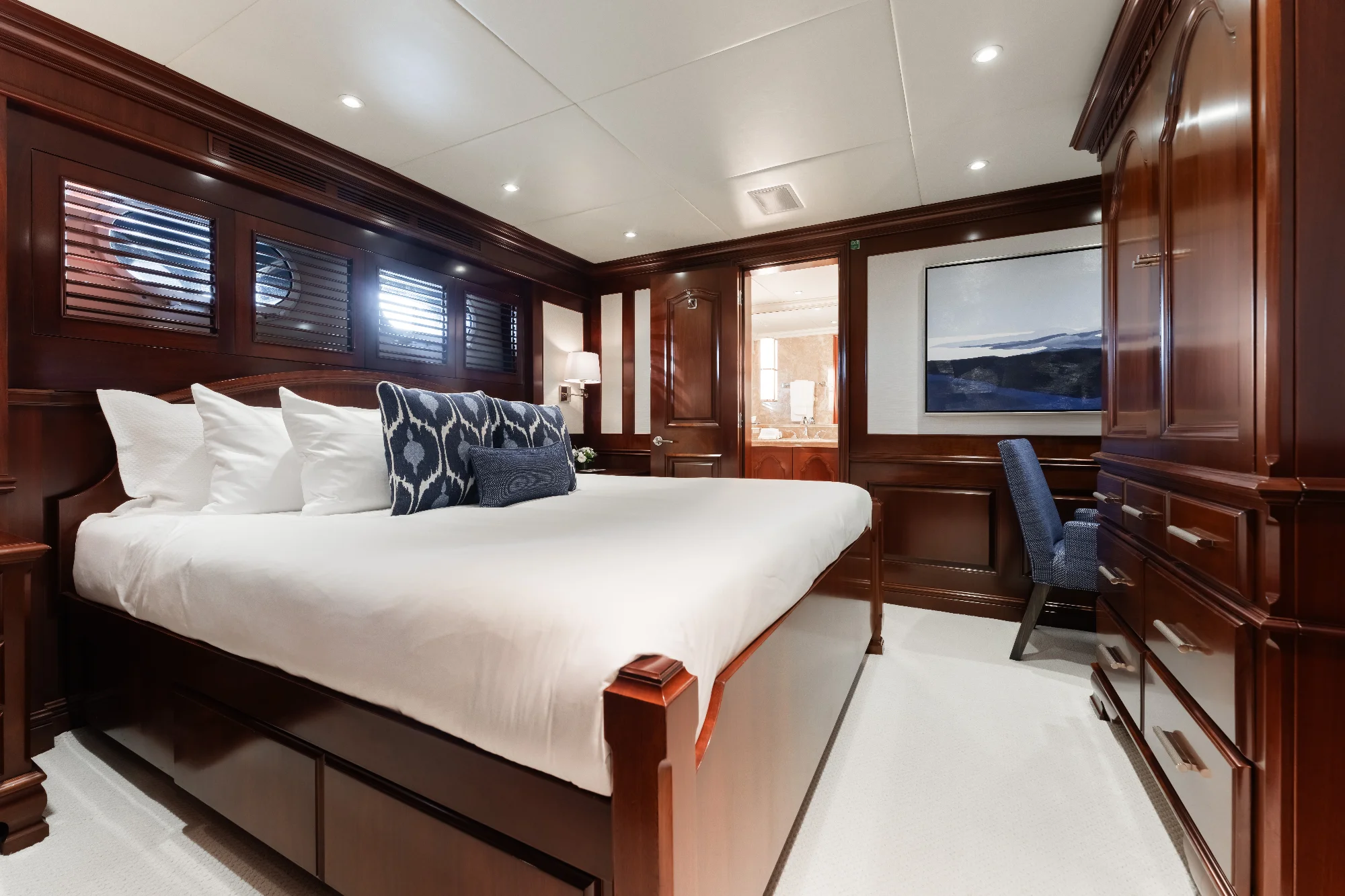 Yacht (SummerDance) 2